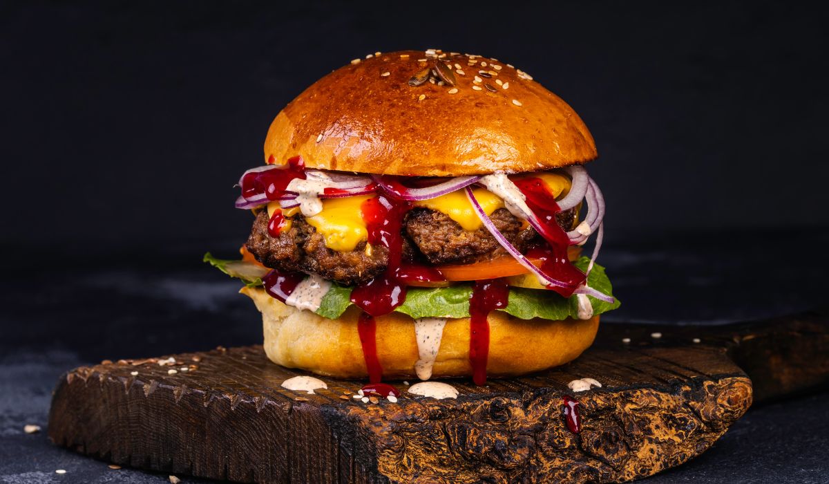 MrBeast Burger™ For the First Time in Italy with Helbiz Kitchen Available  From Today