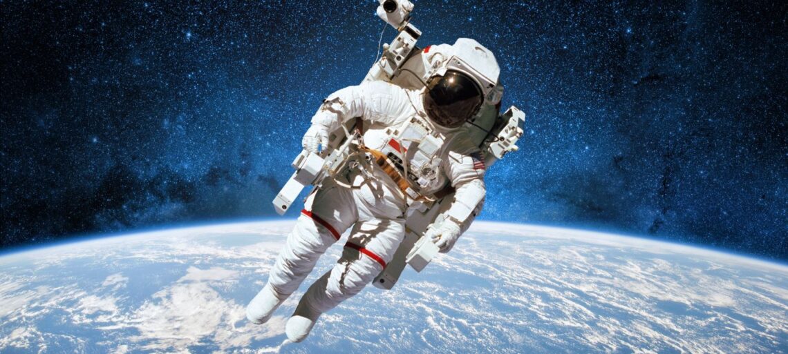 How To Become a Astronaut Complete Guide | SkillsAndTech