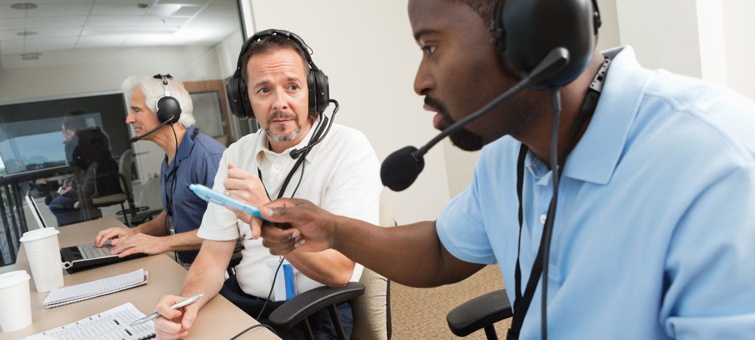 How To Become a Sports Commentator Complete Guide | SkillsAndTech