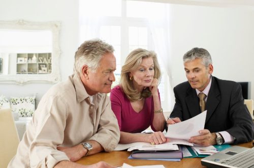 How To Become A Financial Advisor | ChildArticle