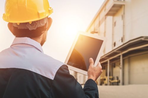 How To Become A Safety Manager | SkillsAndTech