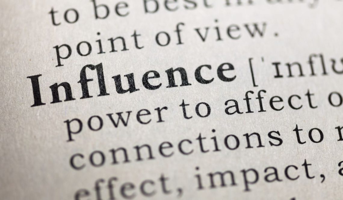 How To Become An Amazon Influencer | SkillsAndTech