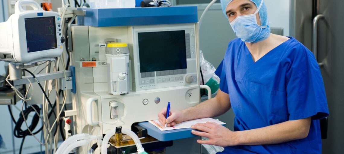 How To Become Nurse Anesthetist | SkillsAndTech