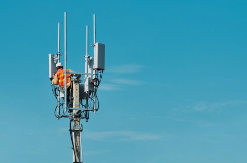 How To Become a Telecom Technician Complete Guide | SkillsAndTech