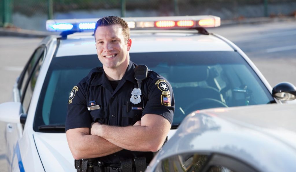 How To Become A Police Officer | SkillsAndTech - SkillsAndTech