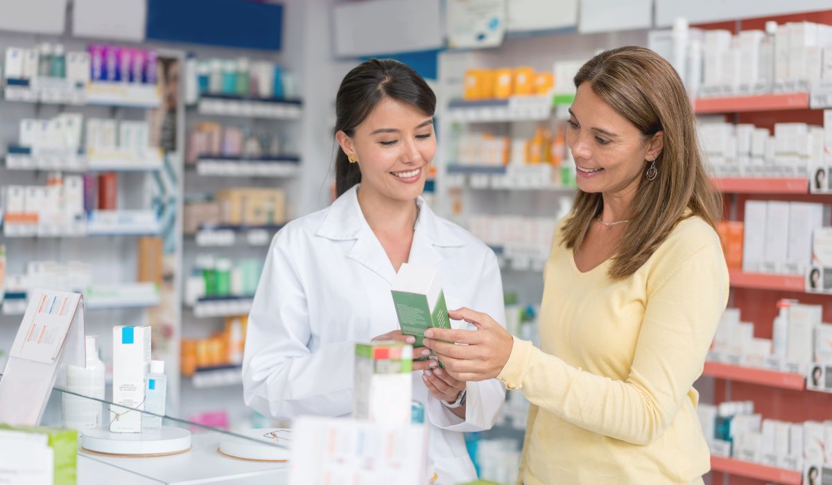 How To Start Pharmacy Business | SkillsAndTech - SkillsAndTech